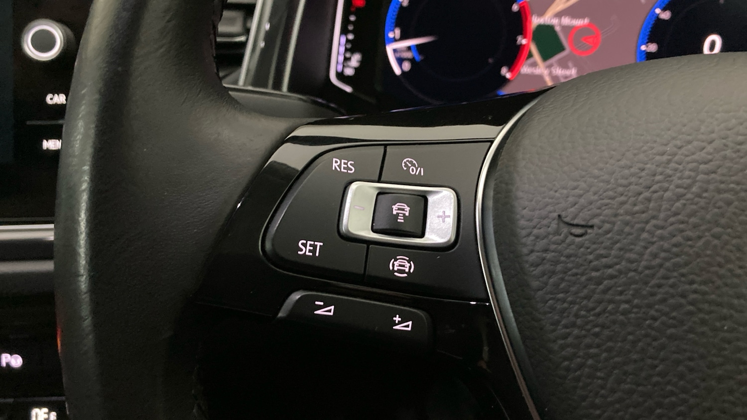 Used Volkswagen T-Roc 2019 for sale - 78015150: Photo 17