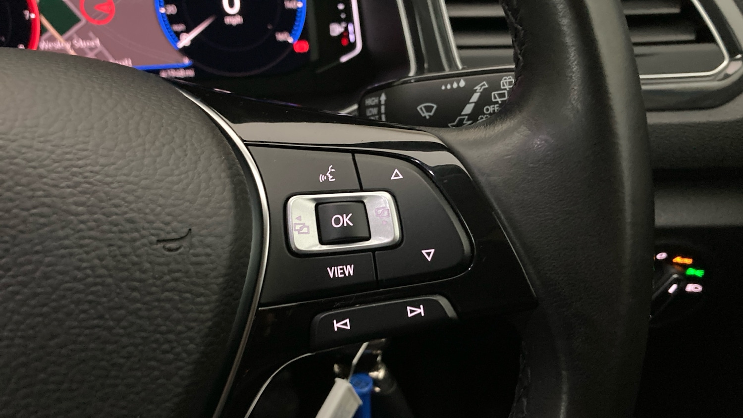 Used Volkswagen T-Roc 2019 for sale - 78015150: Photo 18