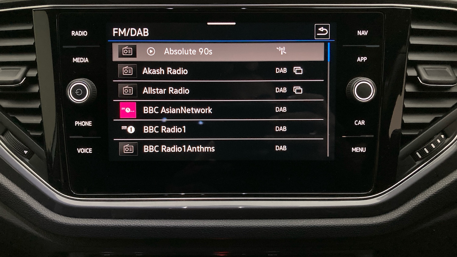 Used Volkswagen T-Roc 2022 for sale - 76101210: Photo 29