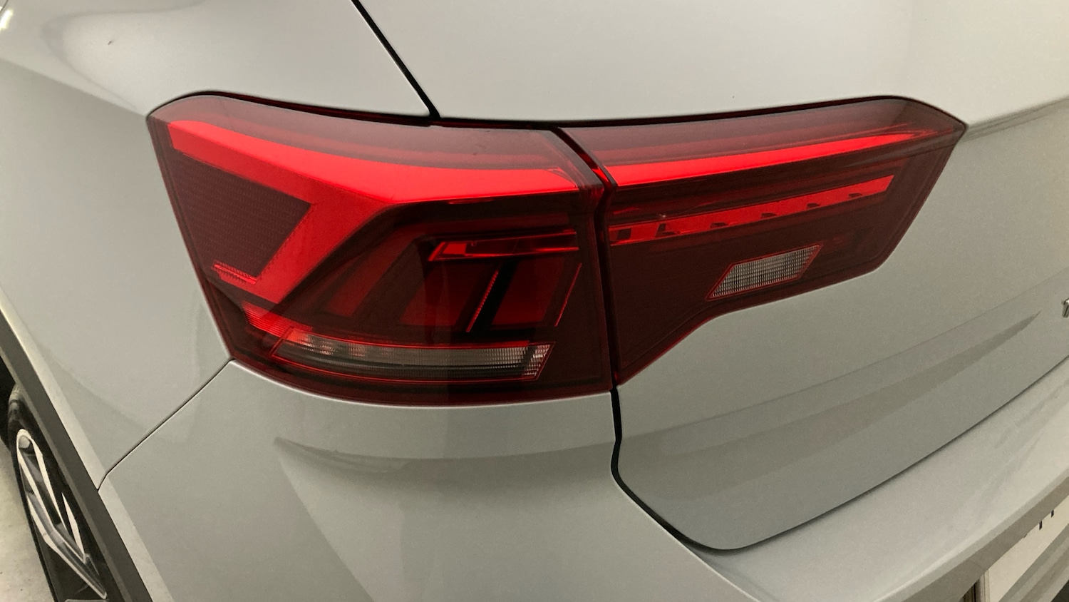 Used Volkswagen T-Roc 2022 for sale - 76101210: Photo 42