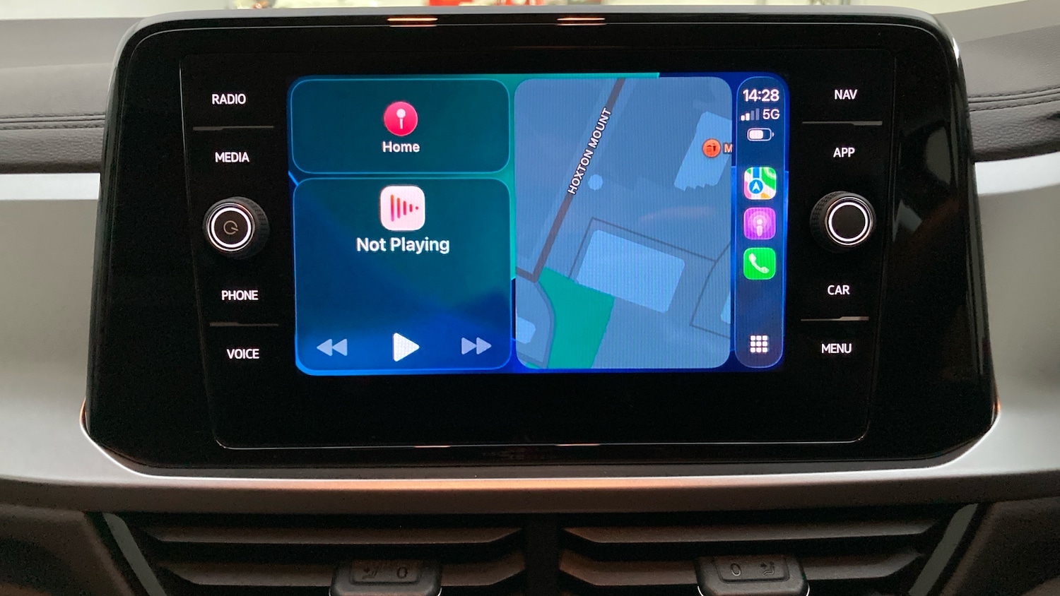 Used Volkswagen T-Roc 2025 for sale - 76907669: Photo 24