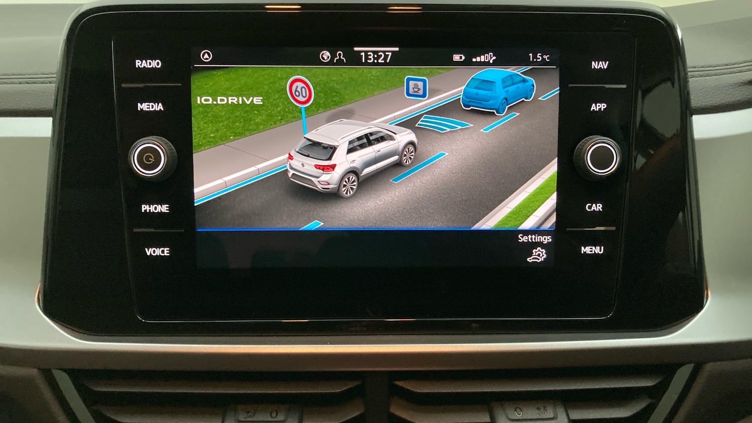 Used Volkswagen T-Roc 2025 for sale - 76907669: Photo 27