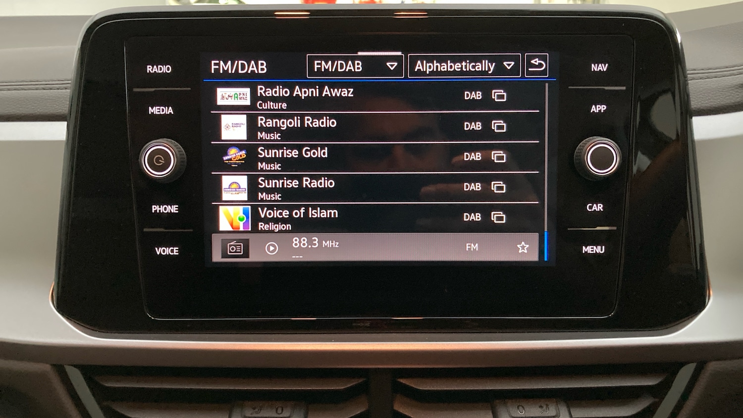 Used Volkswagen T-Roc 2025 for sale - 76907669: Photo 28