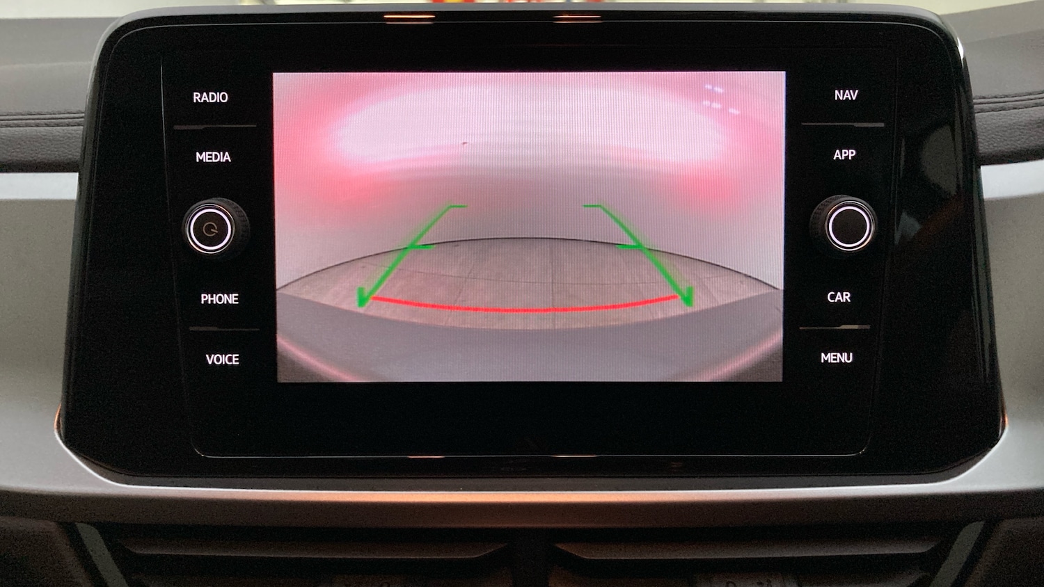 Used Volkswagen T-Roc 2025 for sale - 76907669: Photo 29