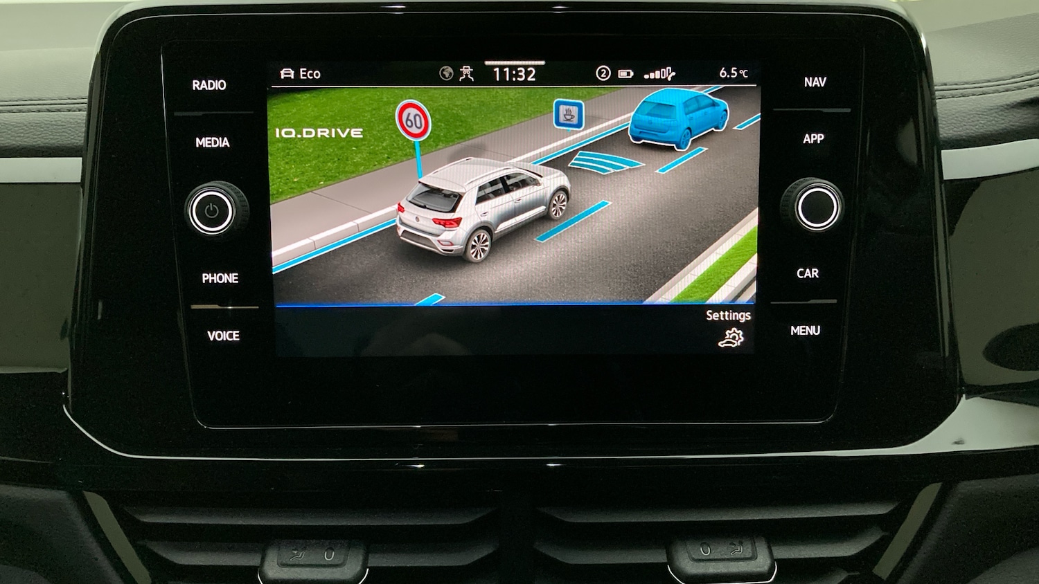 Used Volkswagen T-Roc 2025 for sale - 76907668: Photo 26