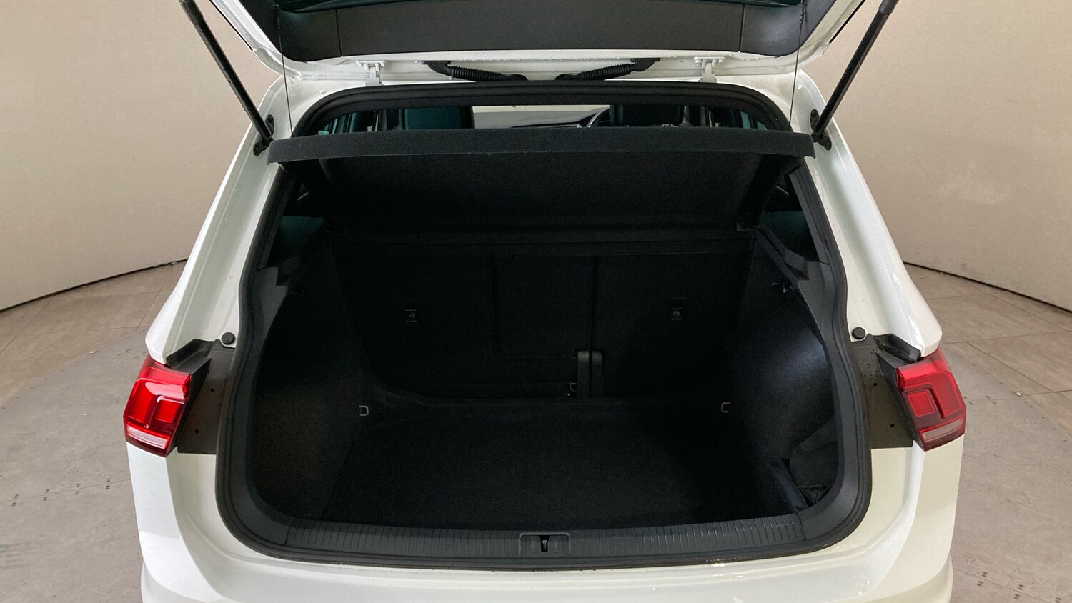 Used Volkswagen Tiguan 2022 for sale - 76976922: Photo 20