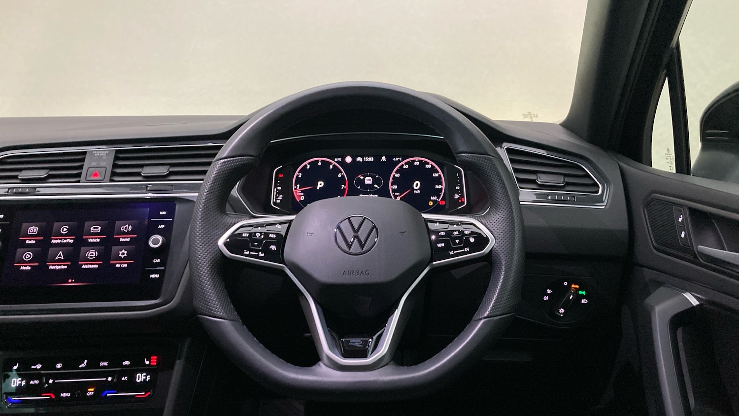 Used Volkswagen Tiguan 2023 for sale - 77450296: Photo 10