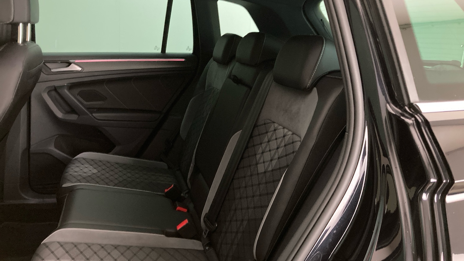 Used Volkswagen Tiguan 2023 for sale - 77450296: Photo 16