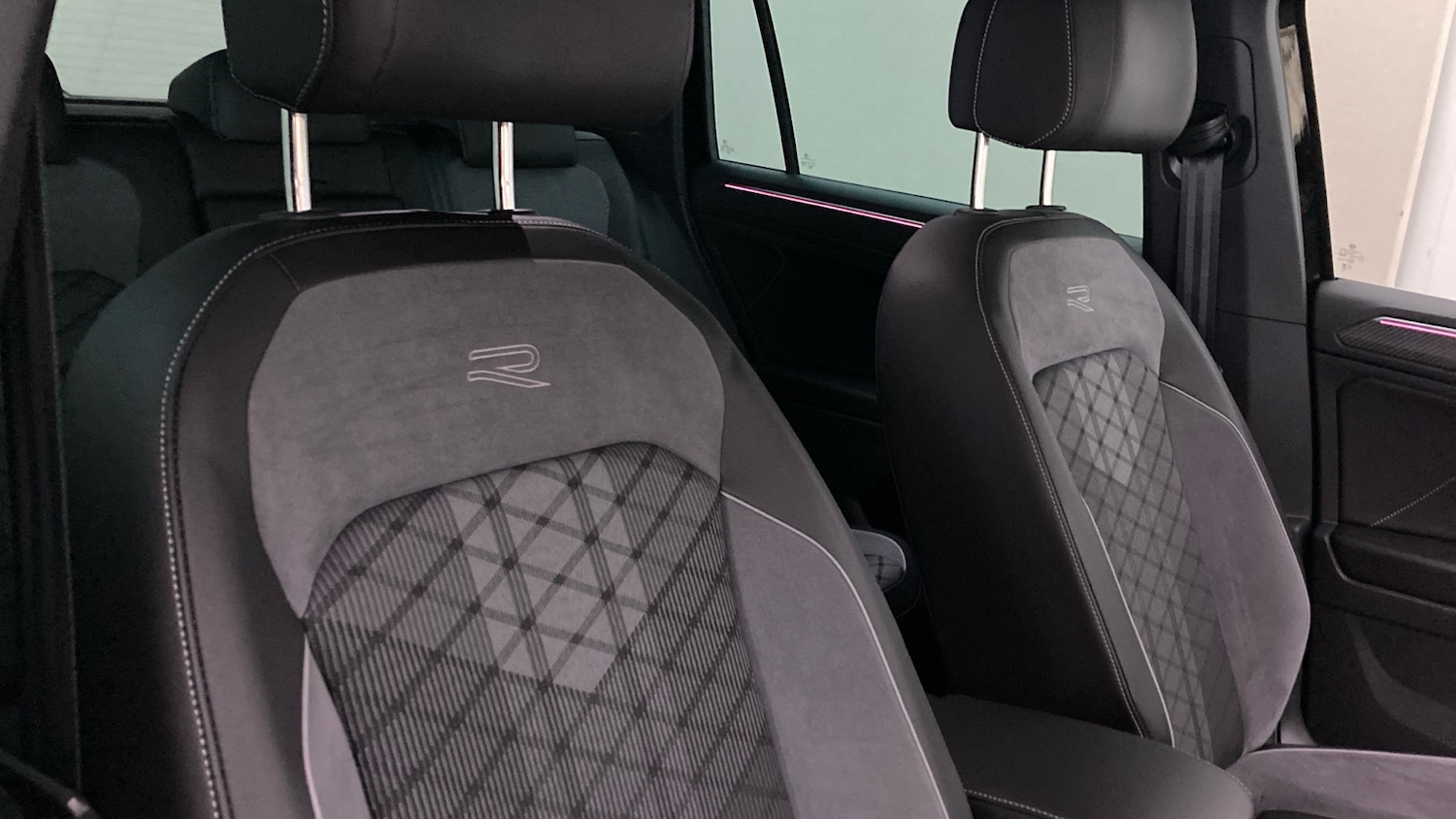 Used Volkswagen Tiguan 2023 for sale - 77450296: Photo 38