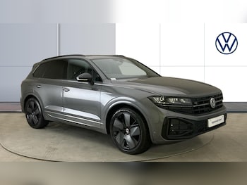 2025 (25) - 3.0 V6 TDI 4Motion 286 Black Edition 5dr Tip Auto