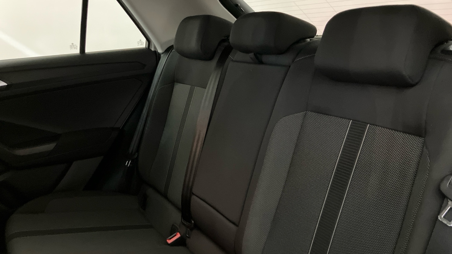 Used Volkswagen T-Roc 2023 for sale - 77775007: Photo 16