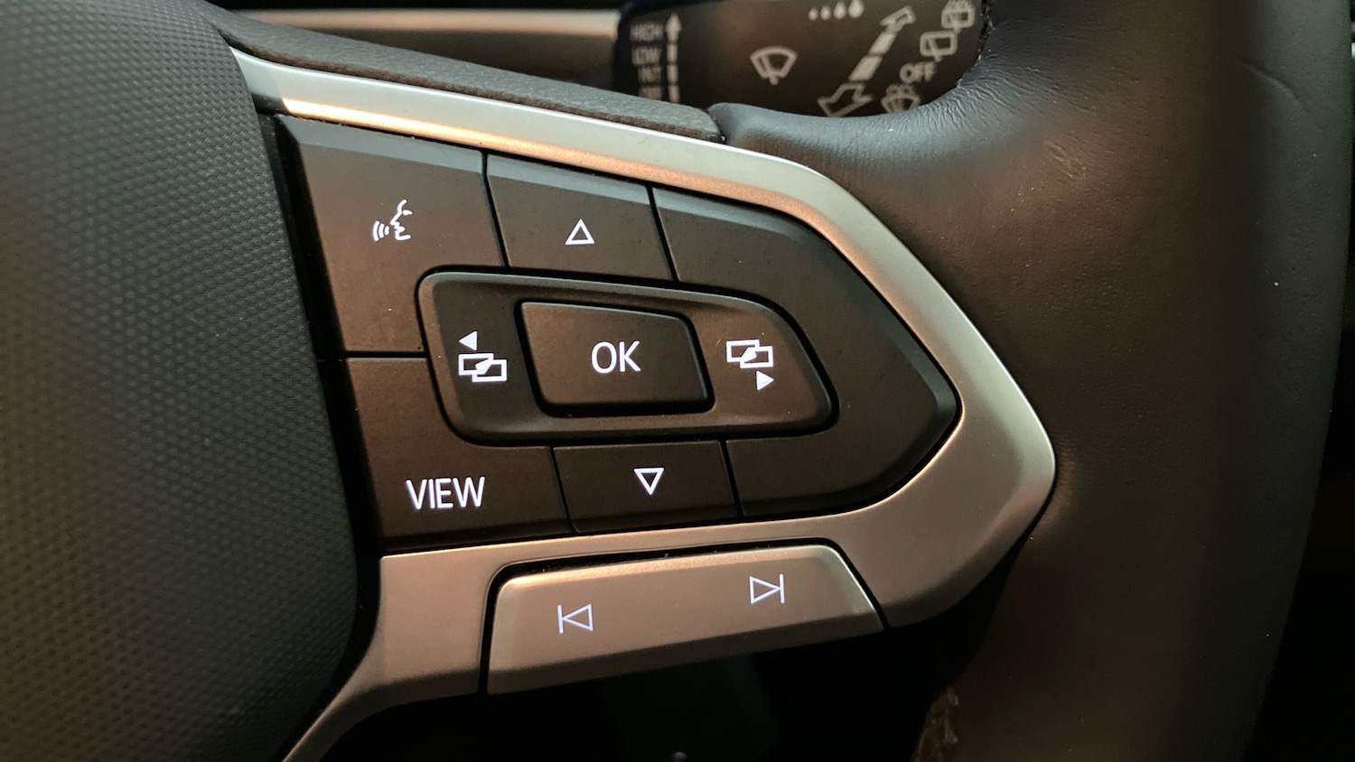 Used Volkswagen T-Roc 2023 for sale - 77775007: Photo 18