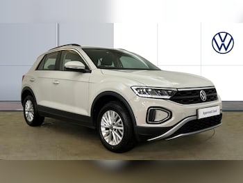 Used Volkswagen T-Roc 2023 for sale - 77775007: Photo
