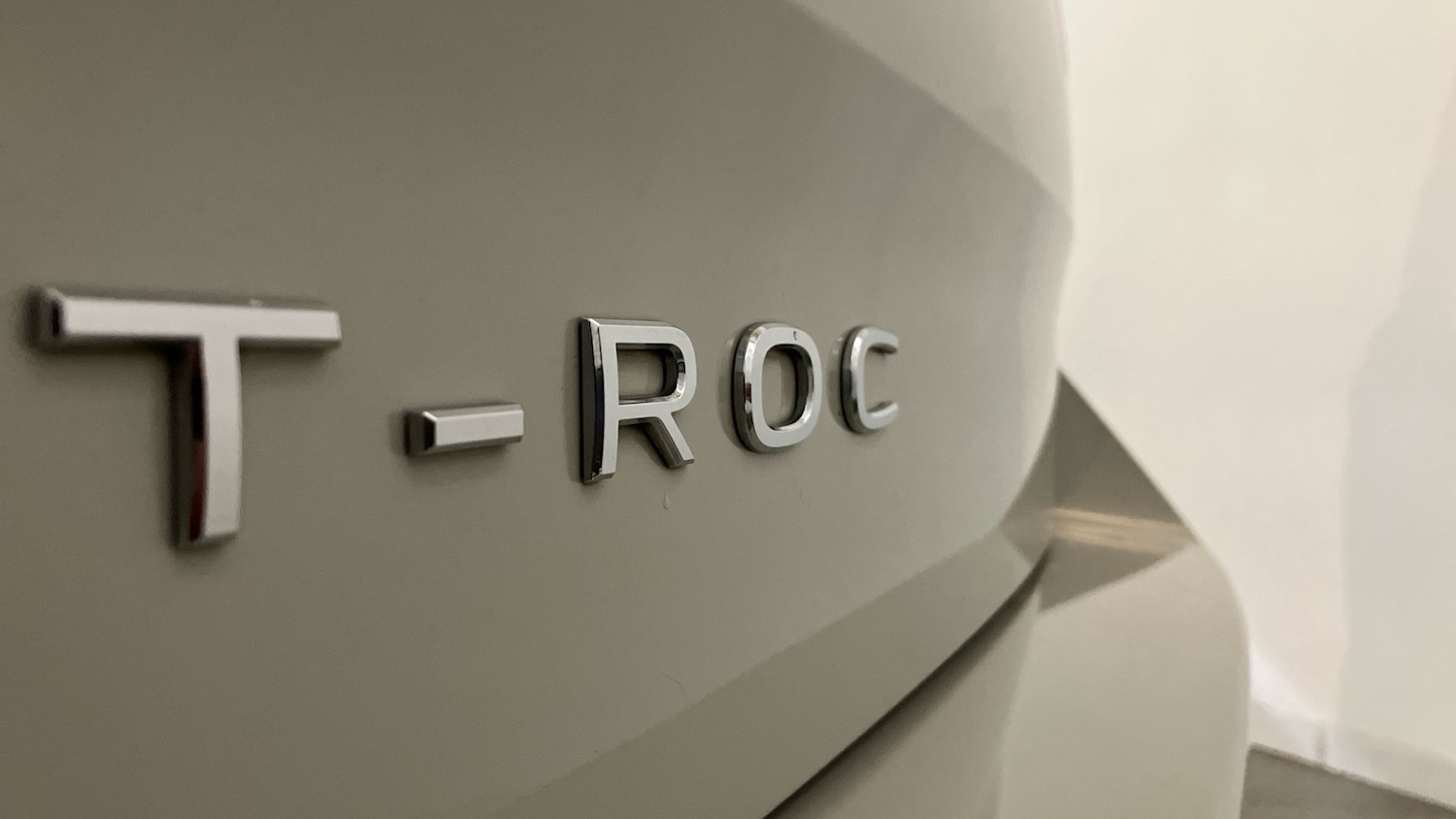 Used Volkswagen T-Roc 2023 for sale - 77775007: Photo 26