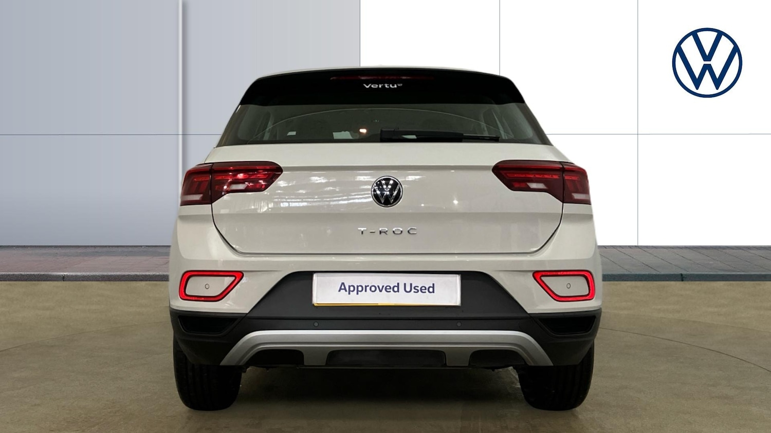 Used Volkswagen T-Roc 2023 for sale - 77775007: Photo 8
