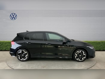 Used Volkswagen Golf 2025 for sale - 77883832: Photo