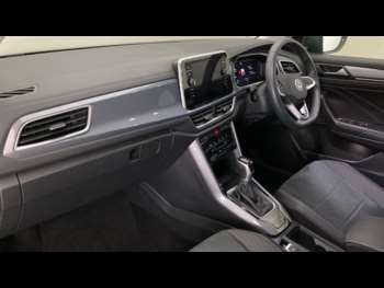 Used Volkswagen T-Roc 2023 for sale - 74387149: Photo