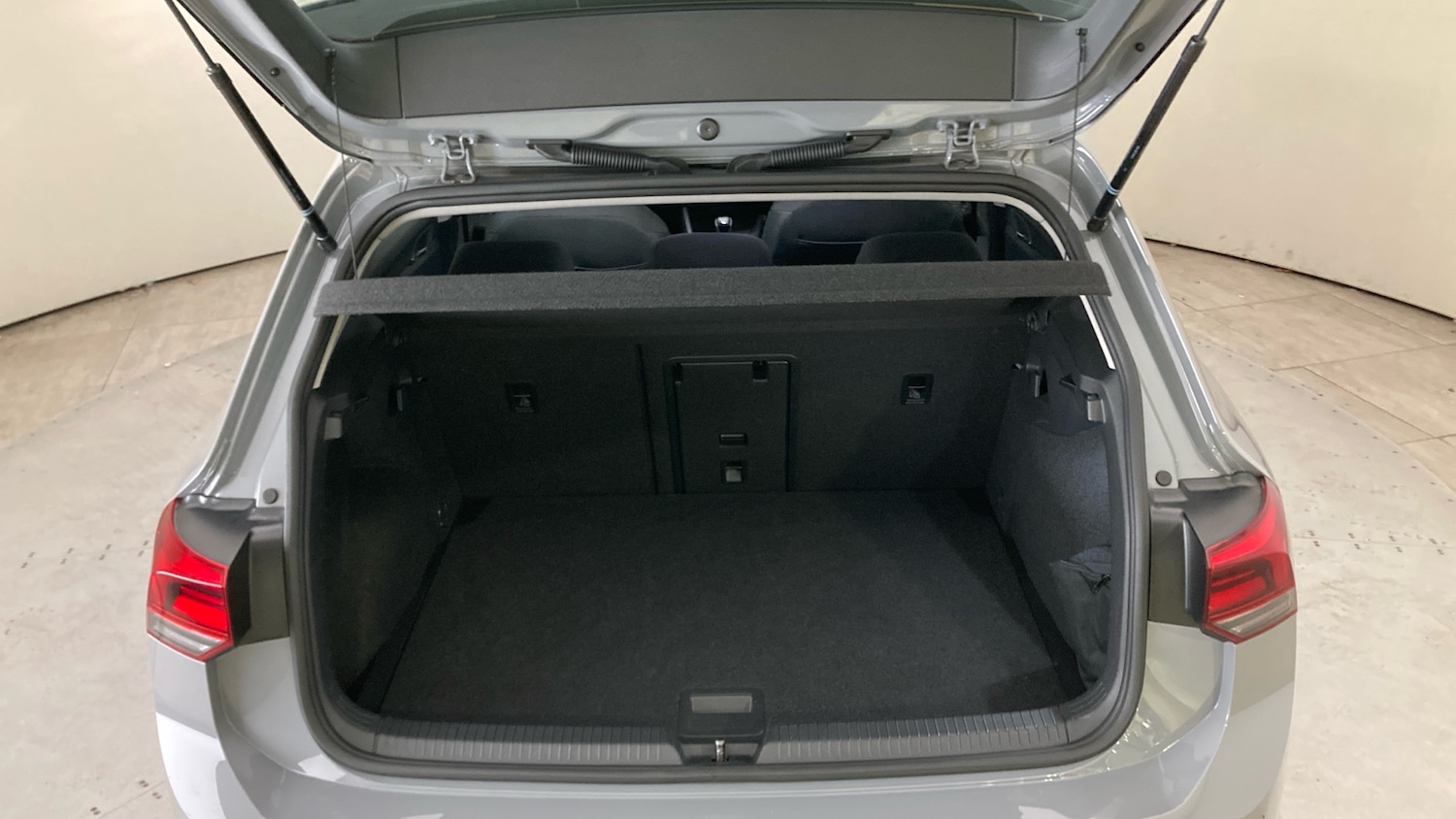 Used Volkswagen Golf 2023 for sale - 76184293: Photo 20