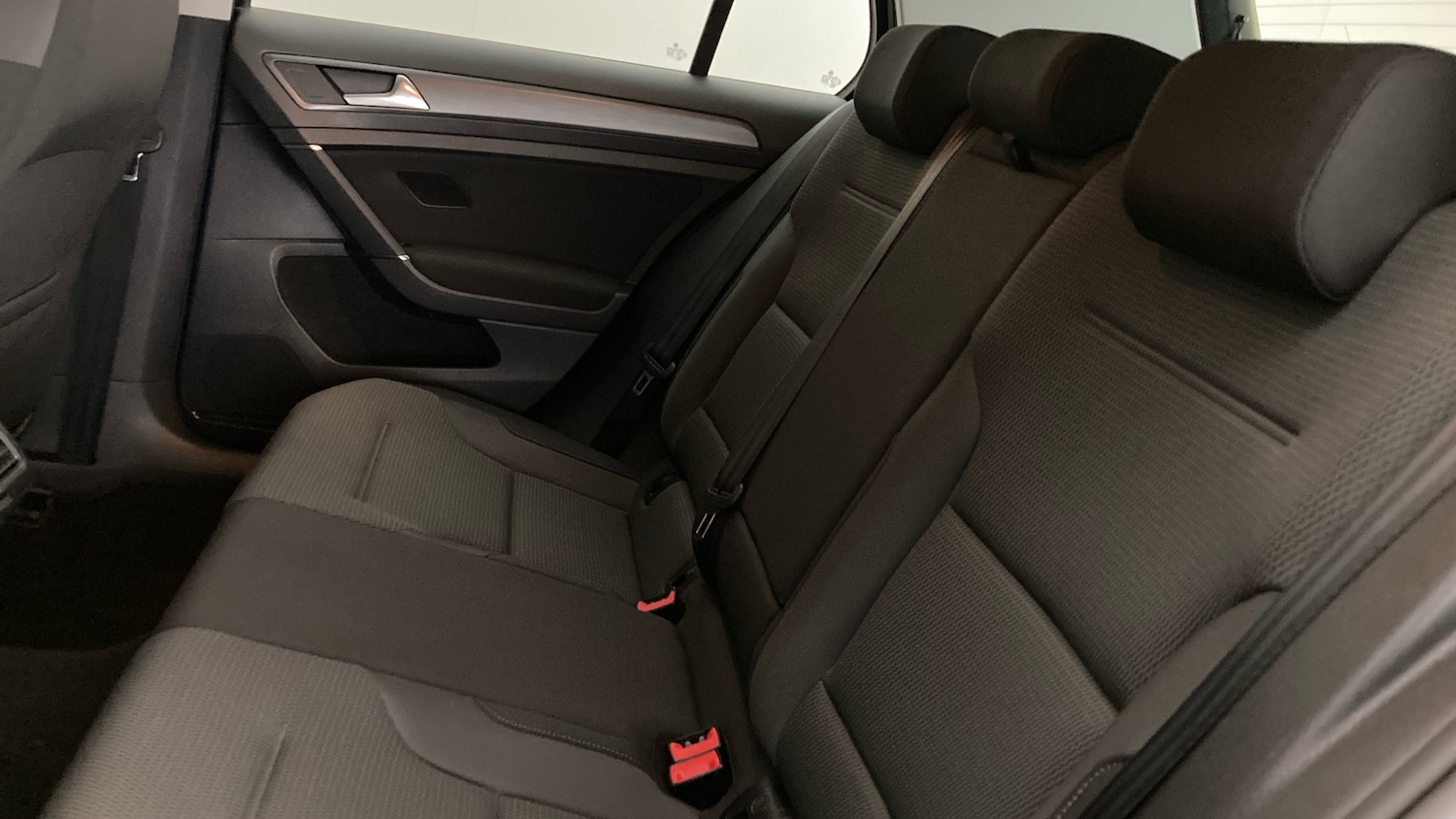 Used Volkswagen Golf 2017 for sale - 77953845: Photo 16