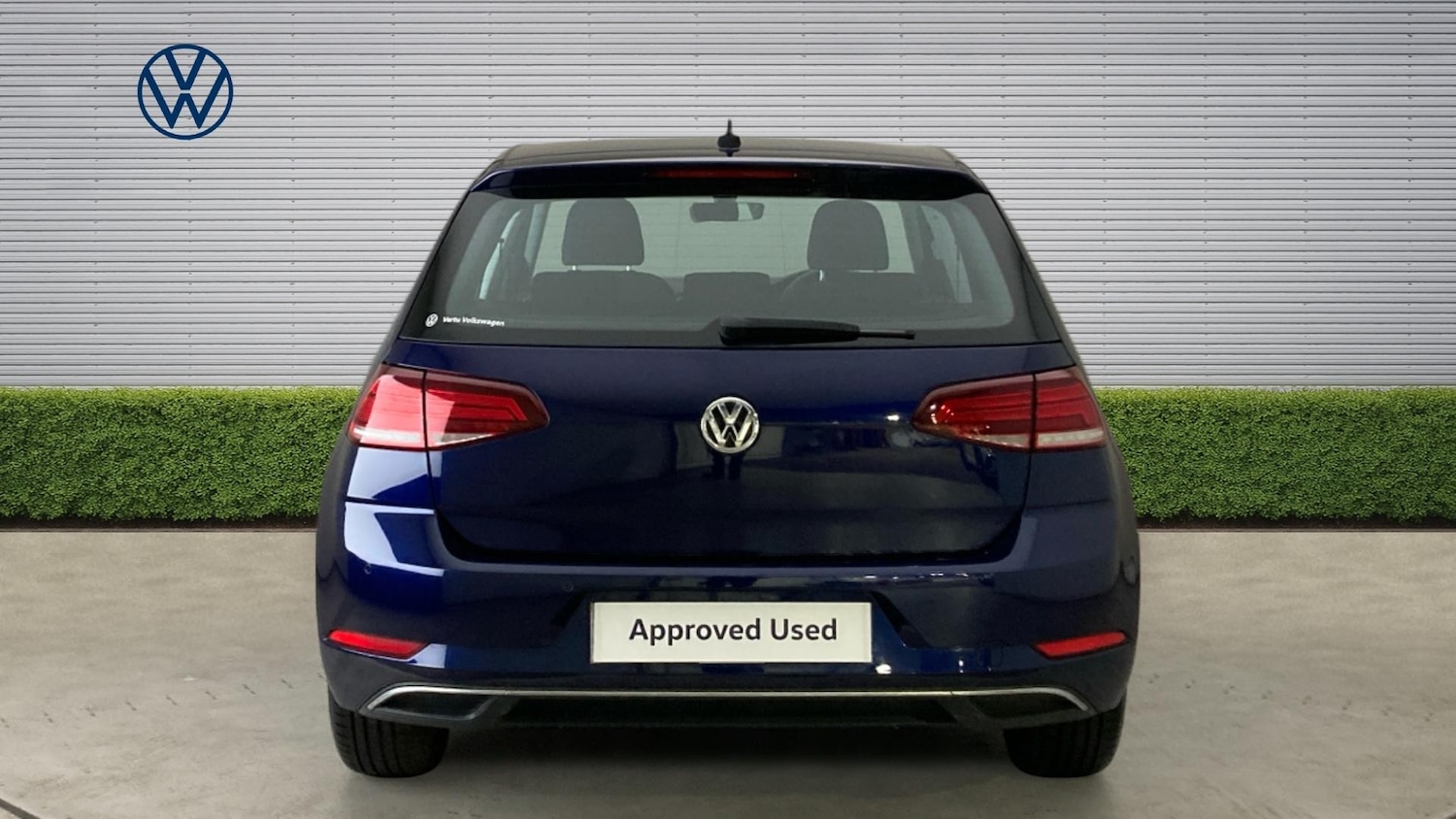 Used Volkswagen Golf 2017 for sale - 77953845: Photo 8