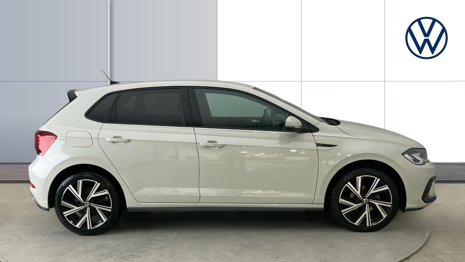 Used Volkswagen Polo 2023 for sale - 77113260: Photo 4