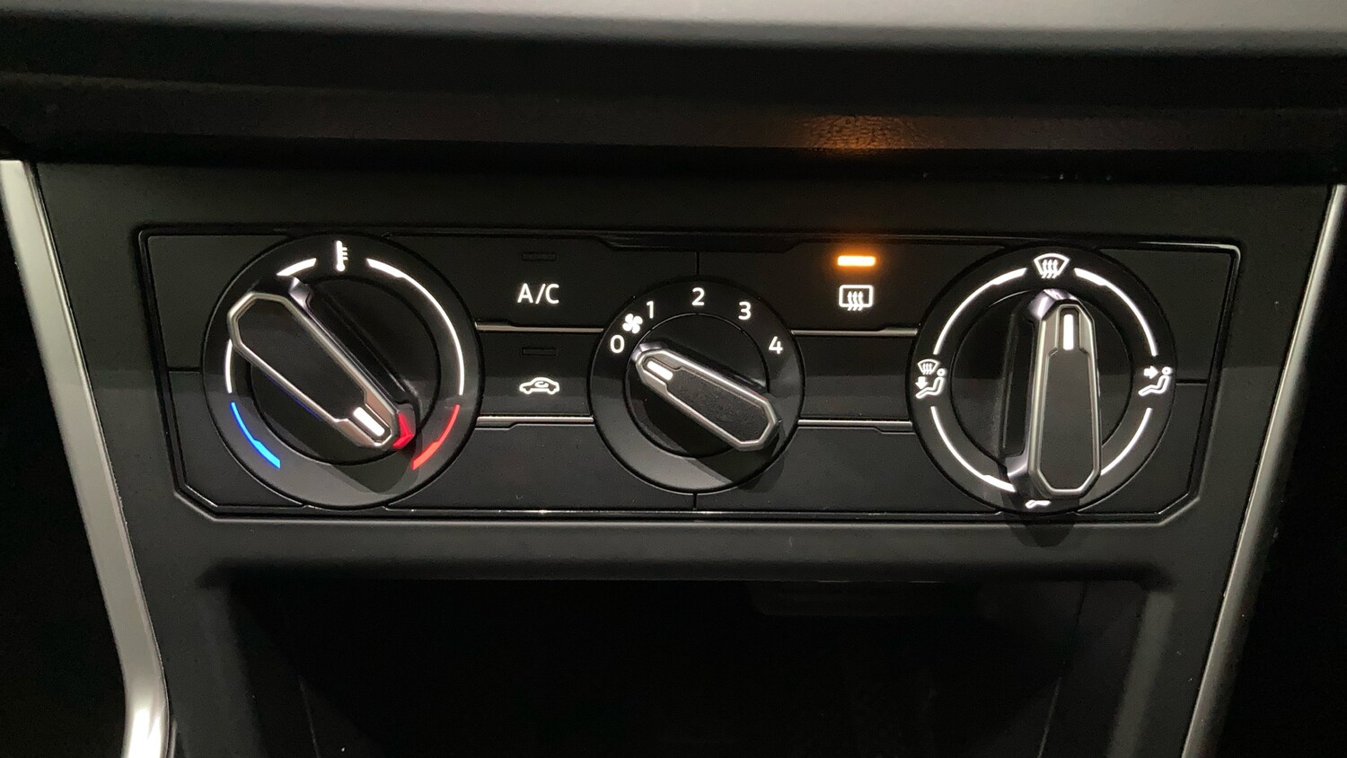 Used Volkswagen Taigo 2024 for sale - 77595182: Photo 13