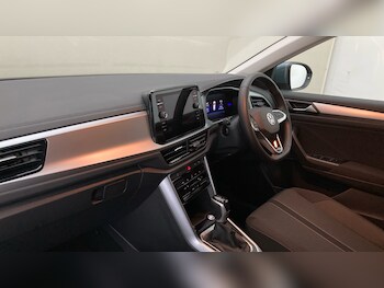 Used Volkswagen T-Roc 2025 for sale - 78199425: Photo