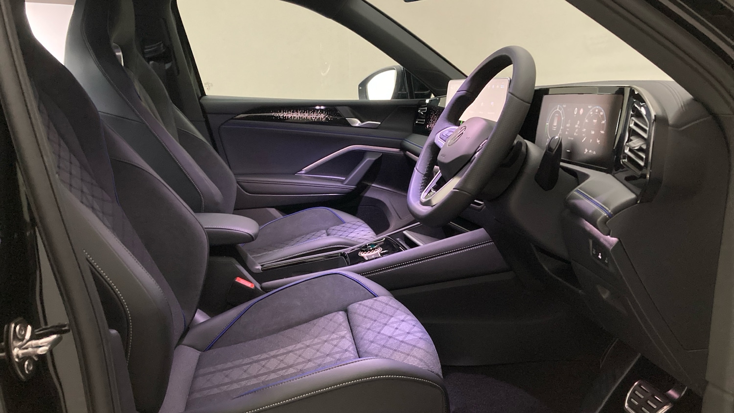 Used Volkswagen Tiguan 2025 for sale - 77086438: Photo 15