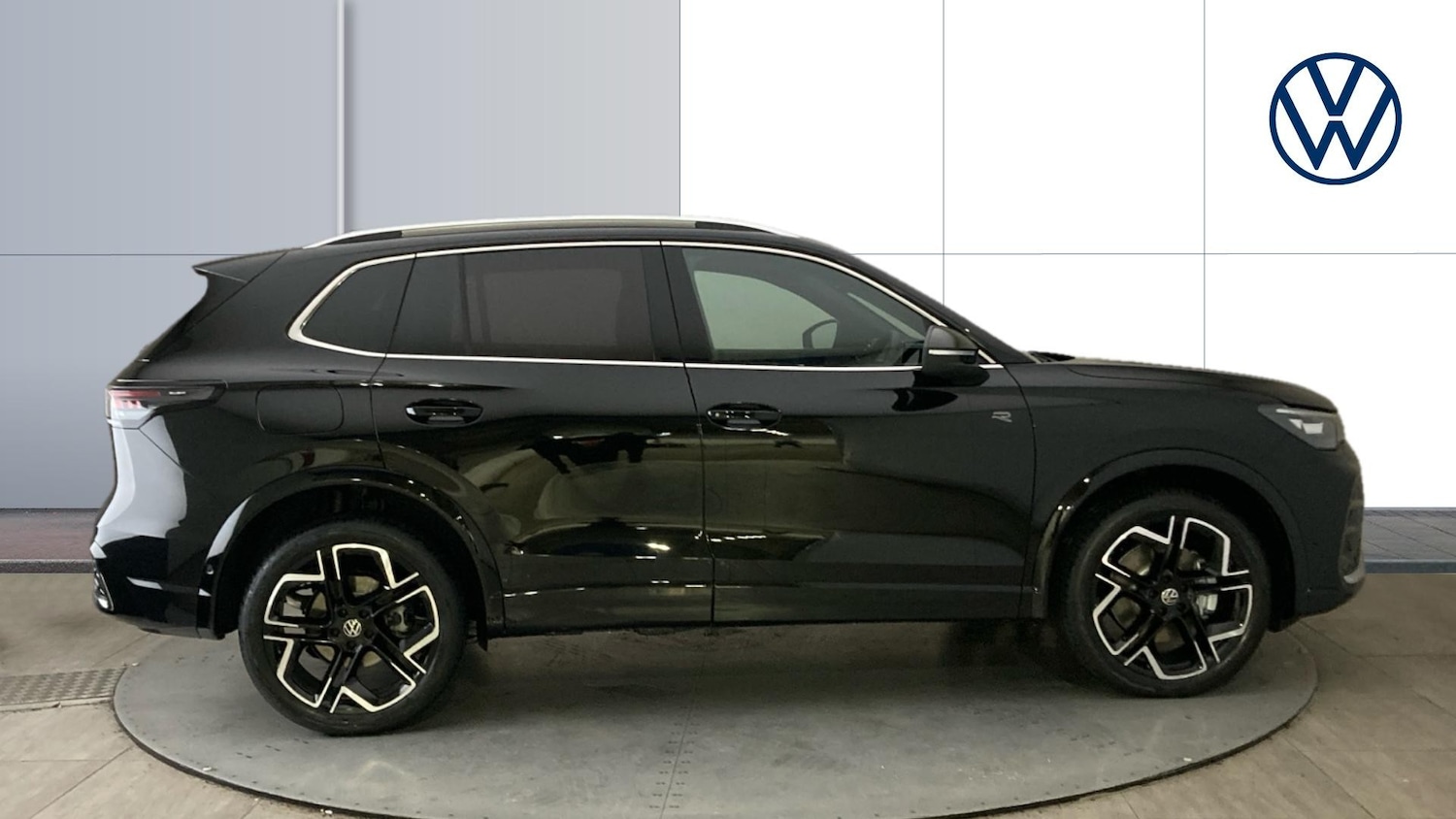 Used Volkswagen Tiguan 2025 for sale - 77086438: Photo 4