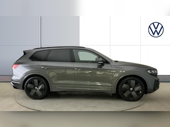 Used Volkswagen Touareg 2025 for sale - 77095653: Photo