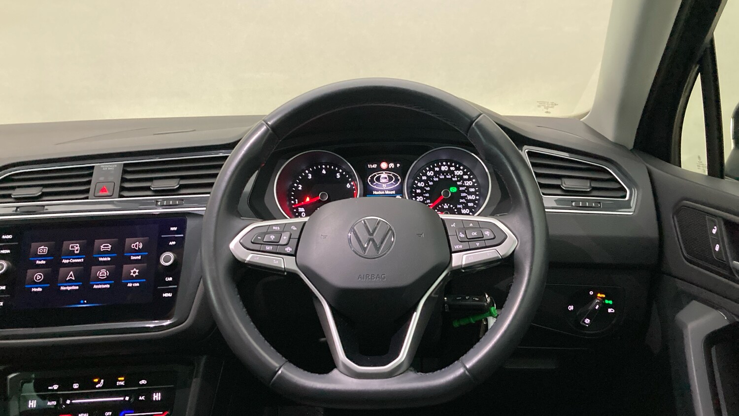 Used Volkswagen Tiguan 2021 for sale - 77701220: Photo 10