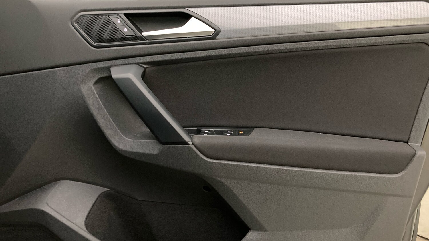 Used Volkswagen Tiguan 2021 for sale - 77701220: Photo 19