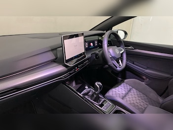 Used Volkswagen Golf 2025 for sale - 79261812: Photo