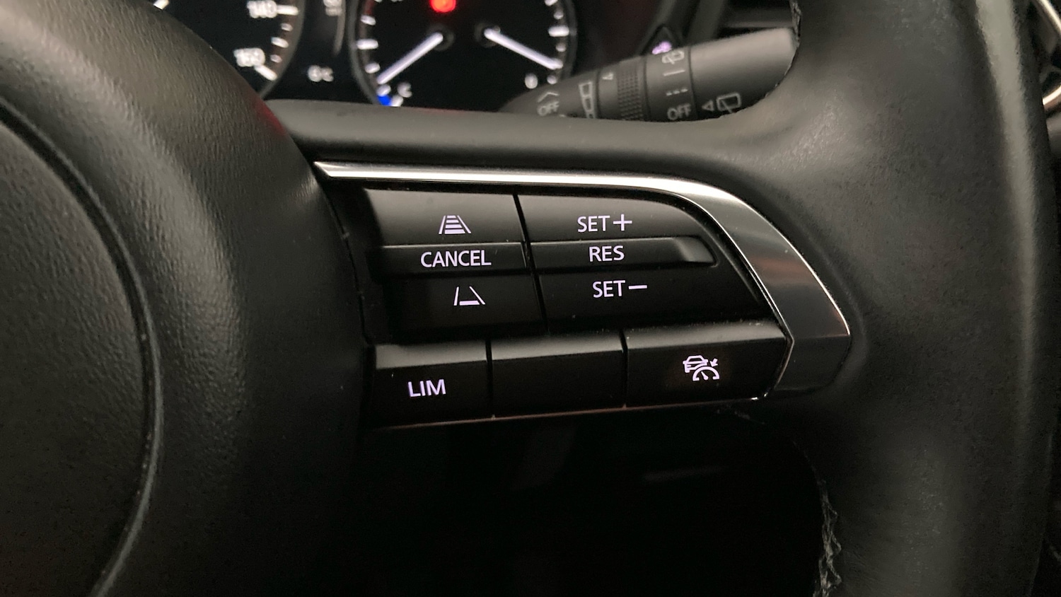 Used Mazda CX-30 2024 for sale - 76720395: Photo 18