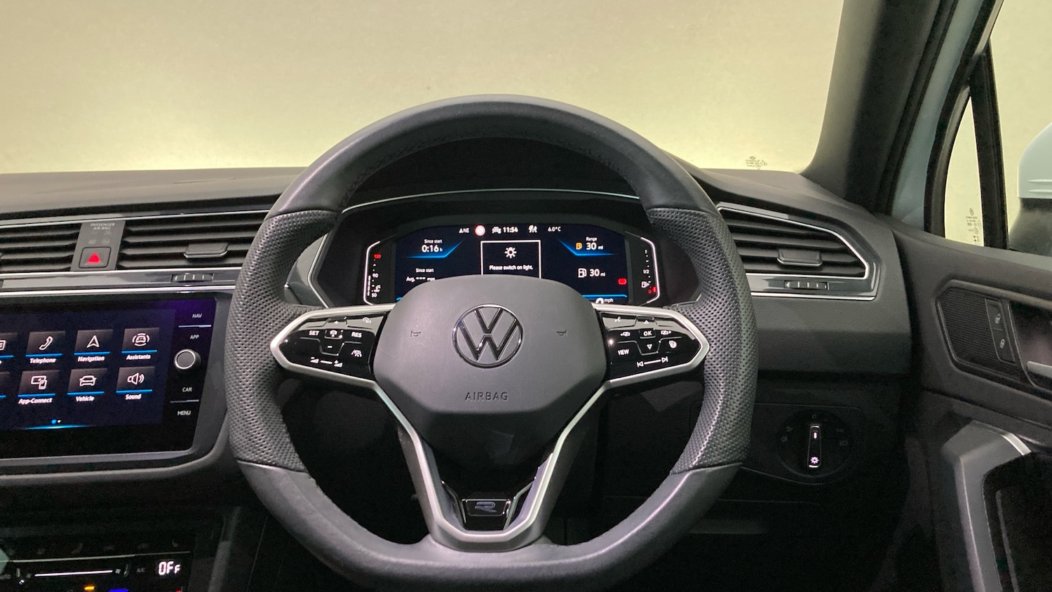 Used Volkswagen Tiguan 2023 for sale - 77365096: Photo 10