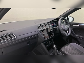 Used Volkswagen Tiguan 2023 for sale - 77365096: Photo