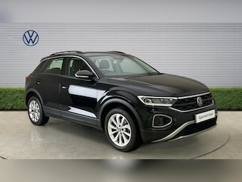 Used Volkswagen T-Roc 2022 for sale - 79549084: Photo