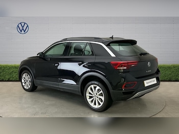 Used Volkswagen T-Roc 2022 for sale - 79549084: Photo