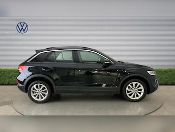 Used Volkswagen T-Roc 2022 for sale - 79549084: Photo