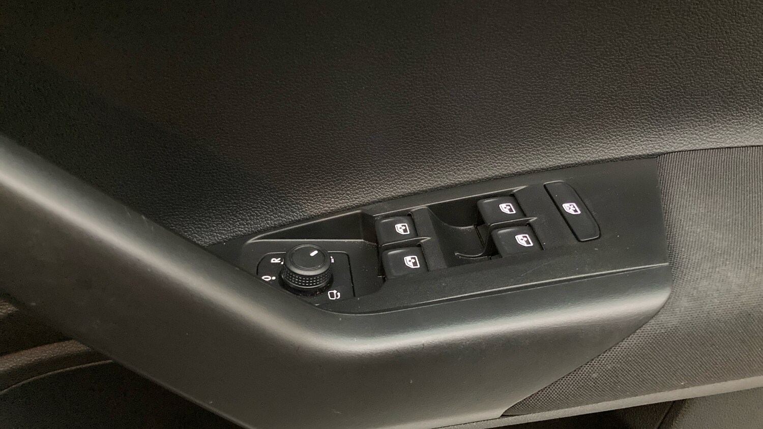 Used Volkswagen Polo 2022 for sale - 76863718: Photo 31