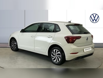 Used Volkswagen Polo 2022 for sale - 76863718: Photo