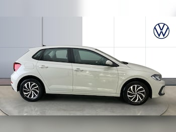 Used Volkswagen Polo 2022 for sale - 76863718: Photo