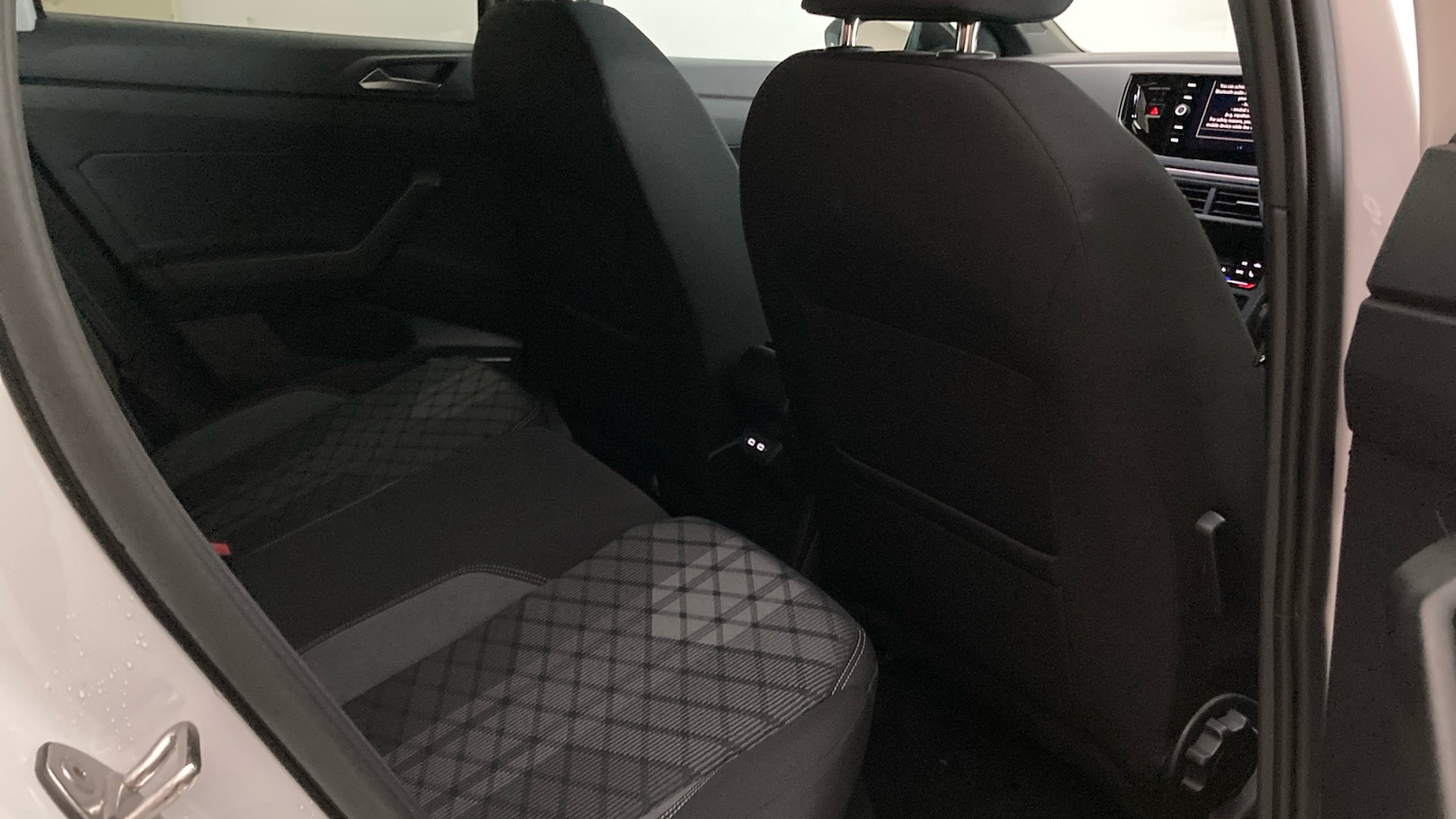 Used Volkswagen Taigo 2025 for sale - 77323800: Photo 35