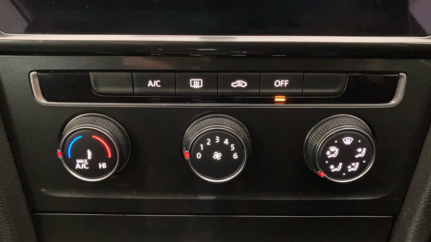 Used Volkswagen Golf 2017 for sale - 76500035: Photo 13