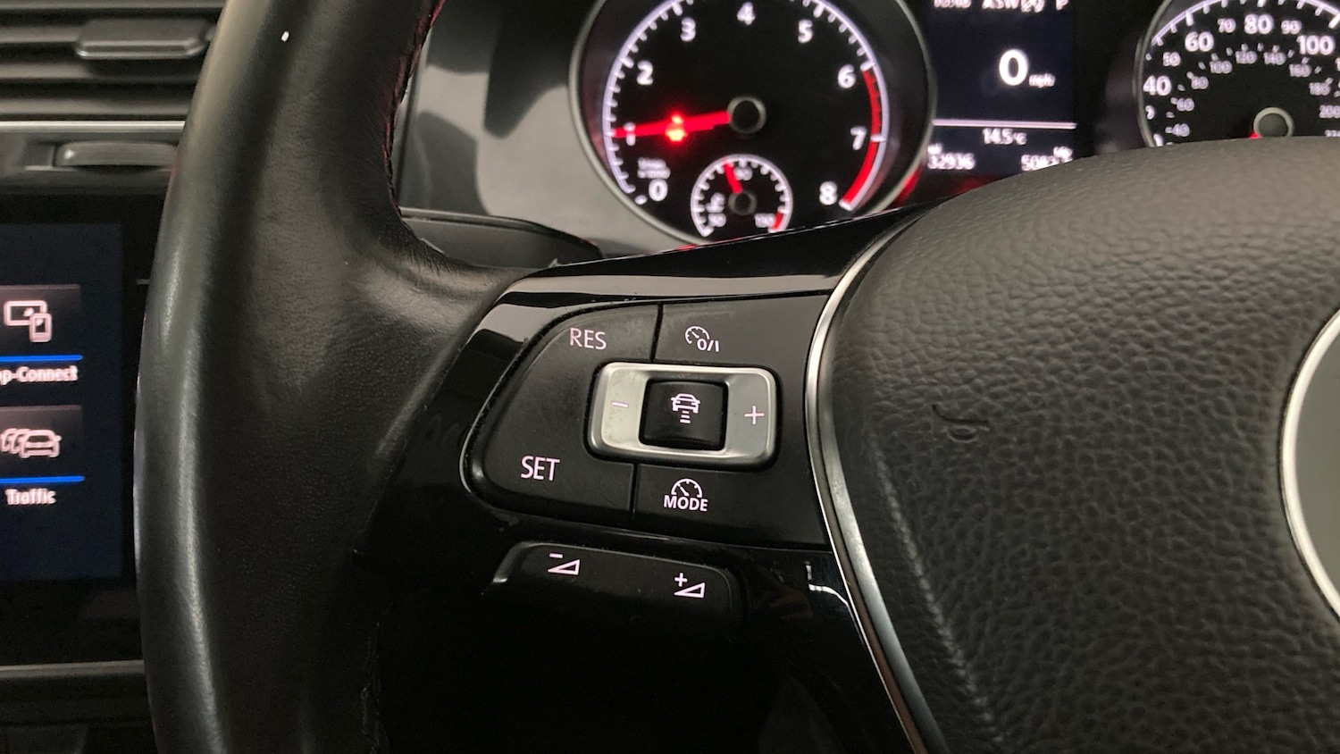 Used Volkswagen Golf 2017 for sale - 76500035: Photo 17