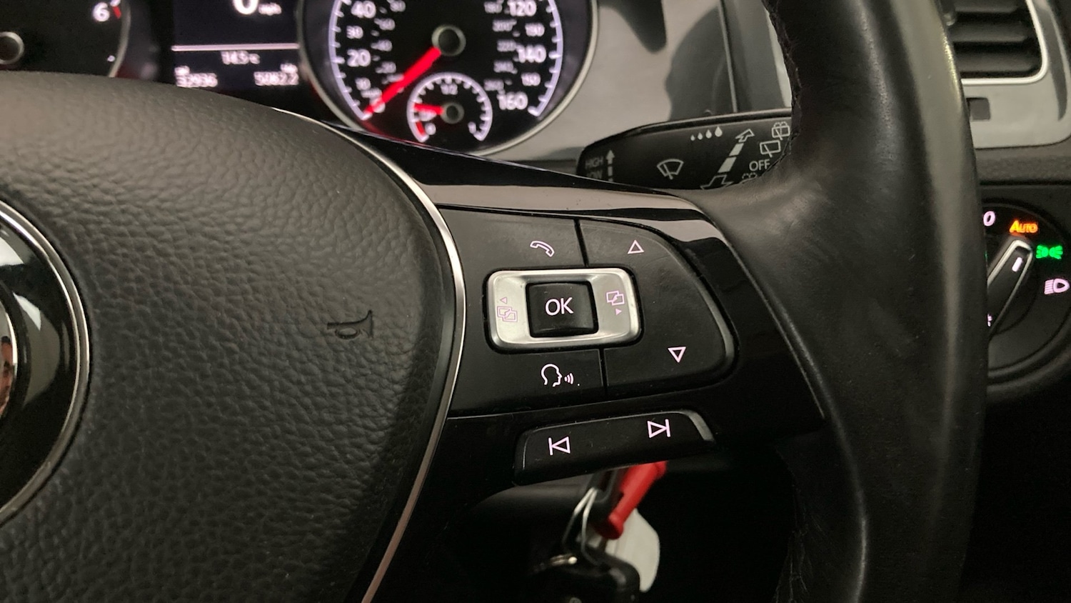 Used Volkswagen Golf 2017 for sale - 76500035: Photo 18