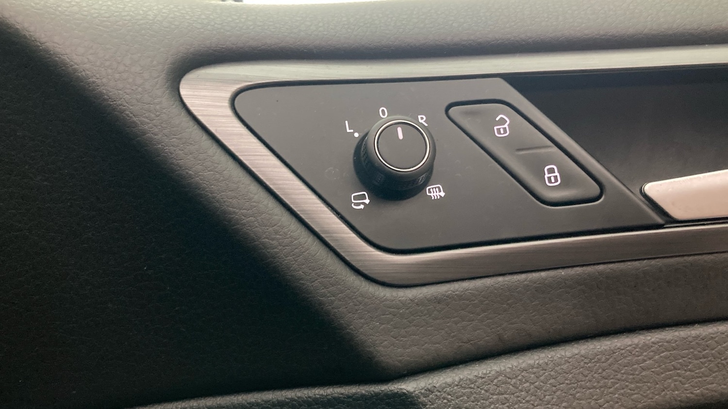 Used Volkswagen Golf 2017 for sale - 76500035: Photo 29