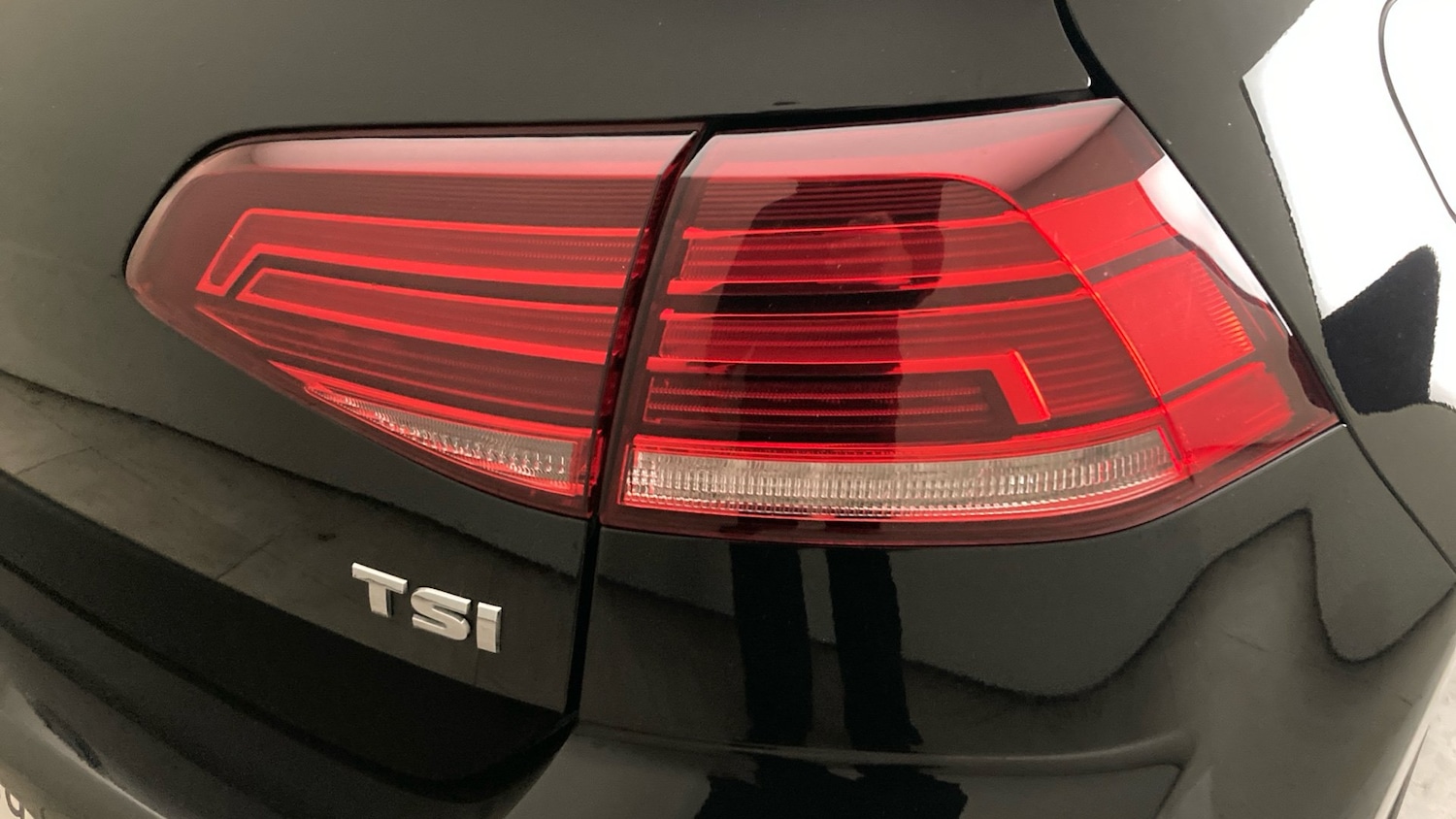 Used Volkswagen Golf 2017 for sale - 76500035: Photo 39