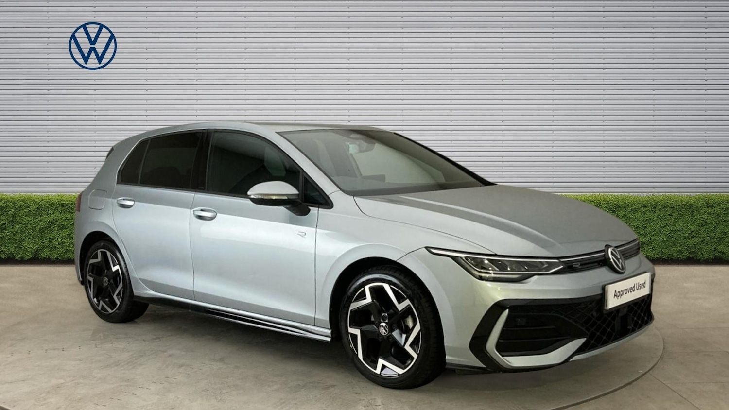 Used Volkswagen Golf 2025 for sale - 77901452: Photo 1