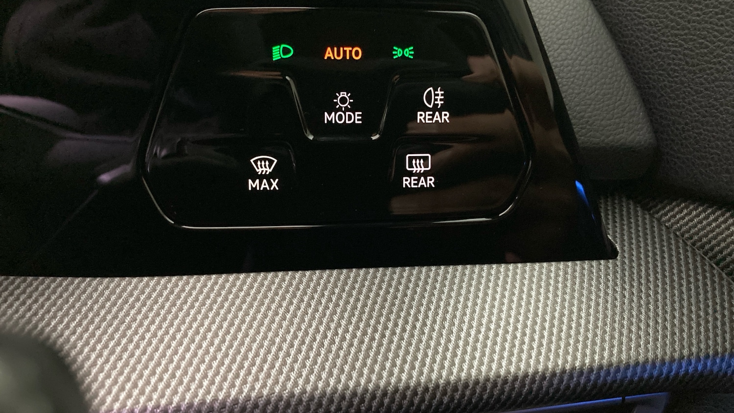 Used Volkswagen Golf 2025 for sale - 77901452: Photo 30